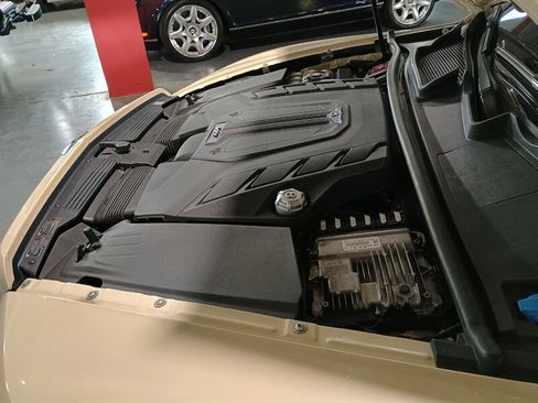 Used 2019 Bentley Bentayga AWD/4WD image 46