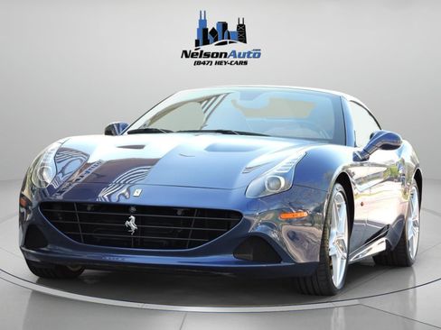Used 2017 Ferrari California T image 10