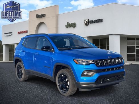 New 2026 Jeep Compass Latitude image 1