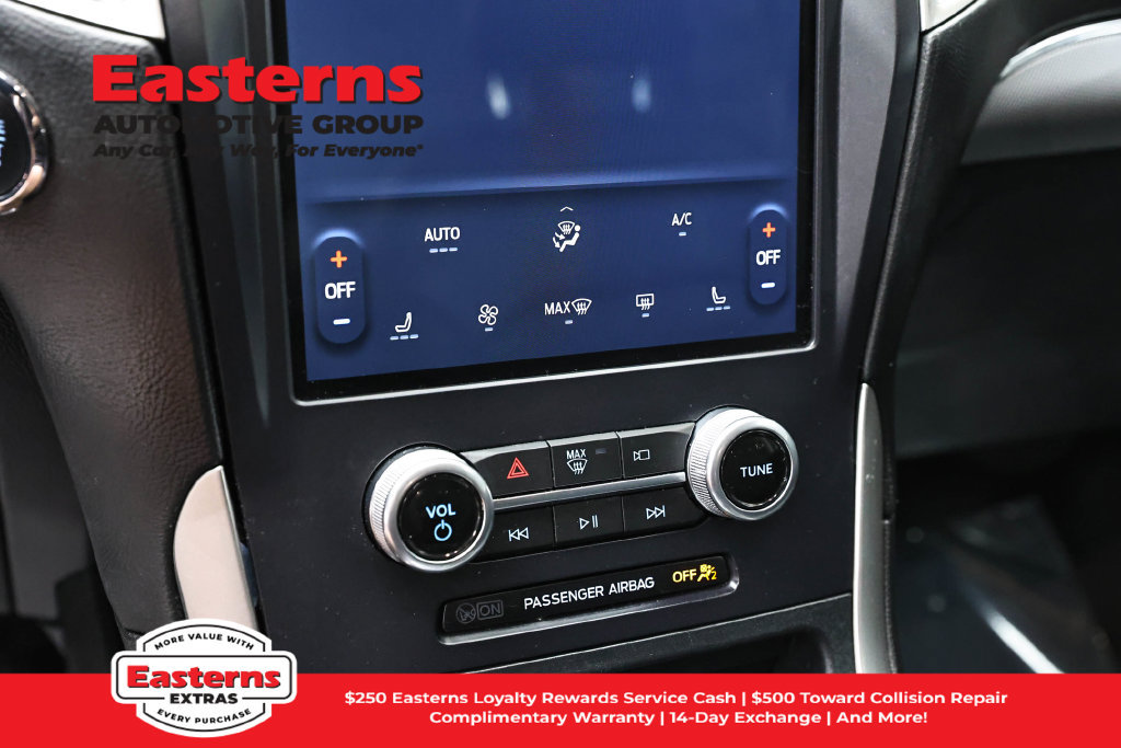 Used 2021 Ford Edge SEL AWD/4WD image 20