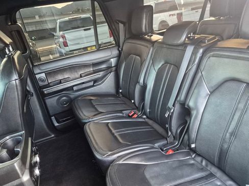 Used 2021 Ford Expedition Max Limited image 17