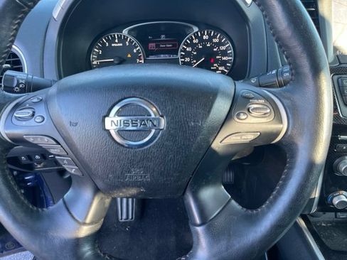 Used 2019 Nissan Pathfinder SL w/ Rock Creek Edition FWD image 20