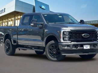 New 2026 Ford F250 Lariat w/ Black Appearance Package AWD/4WD video 2