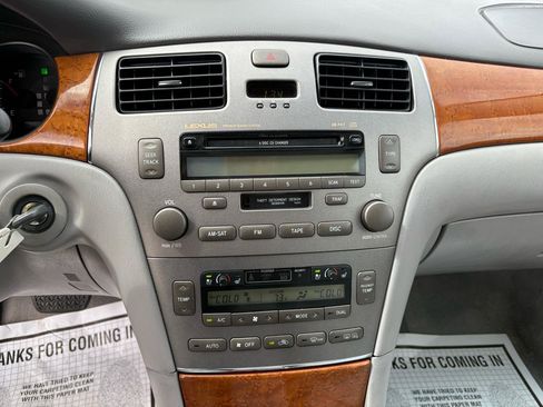 Used 2005 Lexus ES 330 image 43