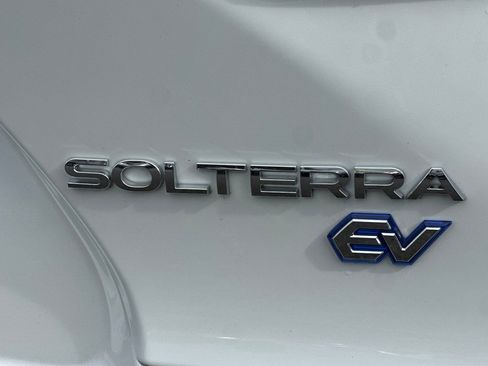 Used 2025 Subaru Solterra Premium w/ Premium Convenience Package image 55
