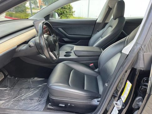 Used 2019 Tesla Model 3 Long Range RWD image 8