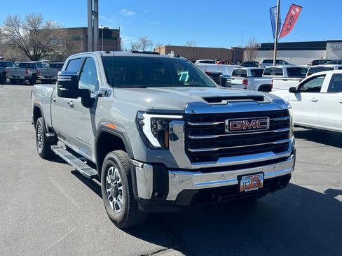 Certified 2024 GMC Sierra 2500 SLT w/ SLT Convenience Package AWD/4WD image 5
