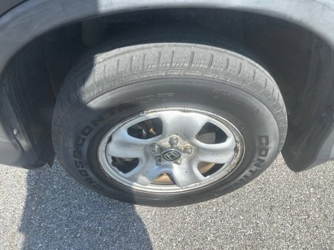 Used 2016 Honda CR-V LX image 10