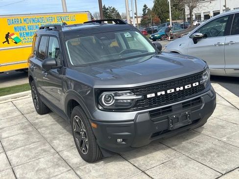 Used 2025 Ford Bronco Sport Outer Banks w/ Outer Banks Tech Package+ image 5