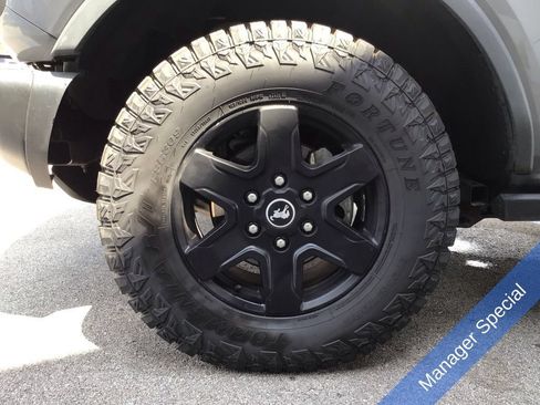 Used 2022 Ford Bronco Black Diamond AWD/4WD image 19