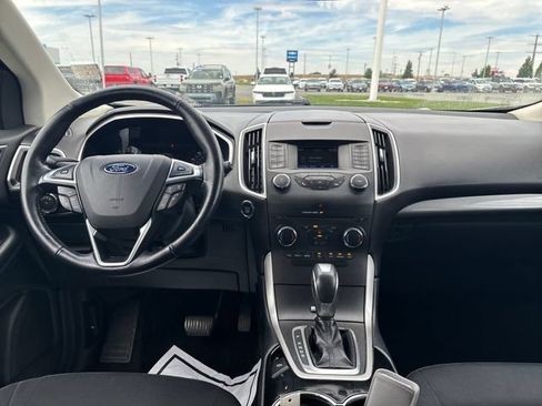 Used 2016 Ford Edge SEL AWD/4WD image 12