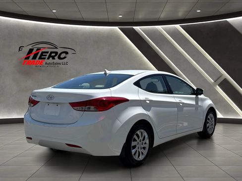 Used 2013 Hyundai Elantra GLS FWD image 5