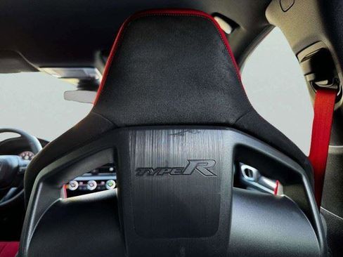 Used 2025 Honda Civic Type R image 41