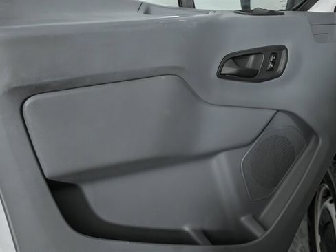 Used 2017 Ford Transit 250 130 Medium Roof image 13