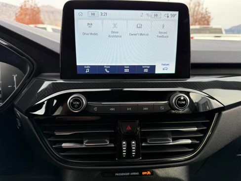 Used 2025 Ford Escape ST-Line image 33