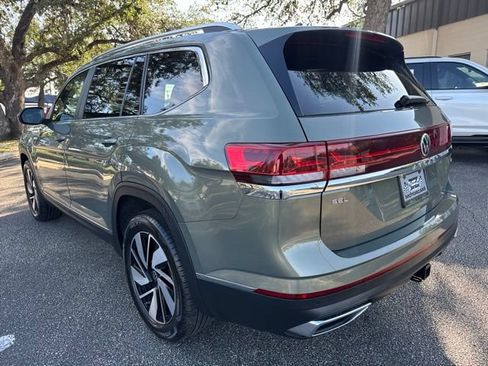 Used 2025 Volkswagen Atlas SEL AWD/4WD image 5