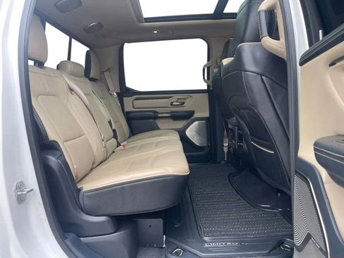 Used 2019 RAM 1500 Limited AWD/4WD image 17
