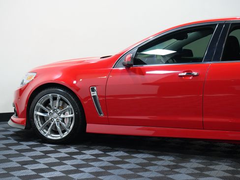 Used 2014 Chevrolet SS RWD image 19