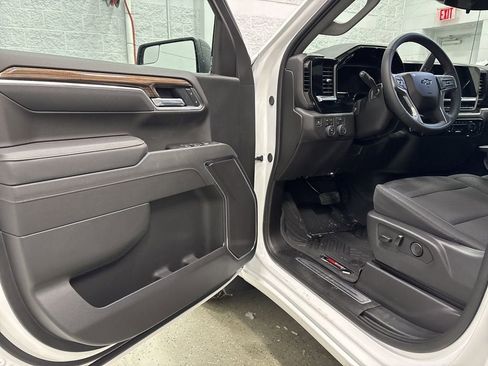 New 2026 Chevrolet Silverado 1500 RST image 13