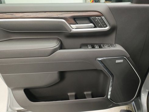 New 2026 GMC Sierra 2500 SLT image 26