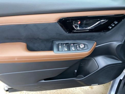 New 2025 Subaru Forester Touring image 27