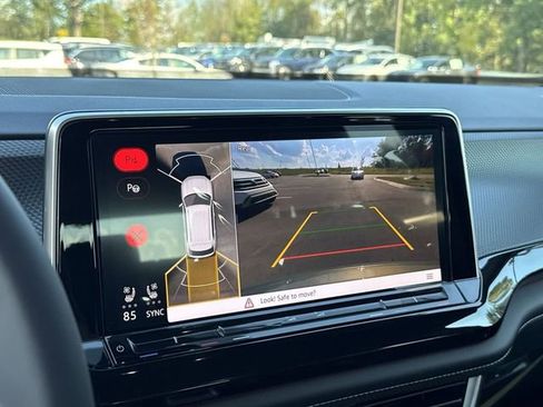 New 2026 Volkswagen Atlas Cross Sport SEL Premium R-Line AWD/4WD image 19