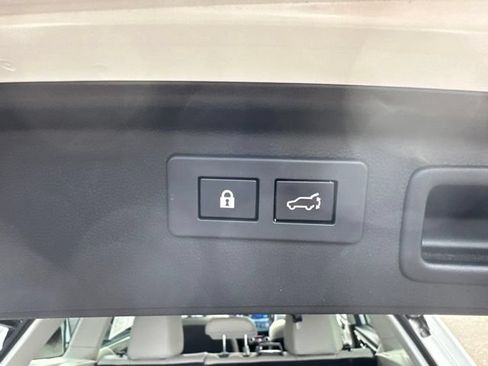 Certified 2023 Subaru Forester Limited AWD/4WD image 33