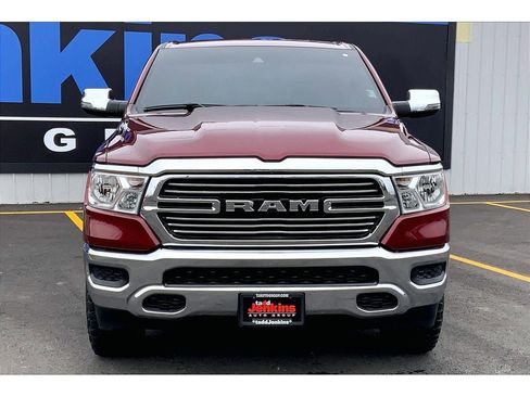Used 2023 RAM 1500 Laramie AWD/4WD image 3