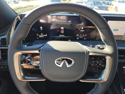 New 2026 INFINITI QX80 Autograph w/ Premium Cargo Package image 9