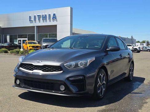 Used 2019 Kia Forte LXS FWD image 1