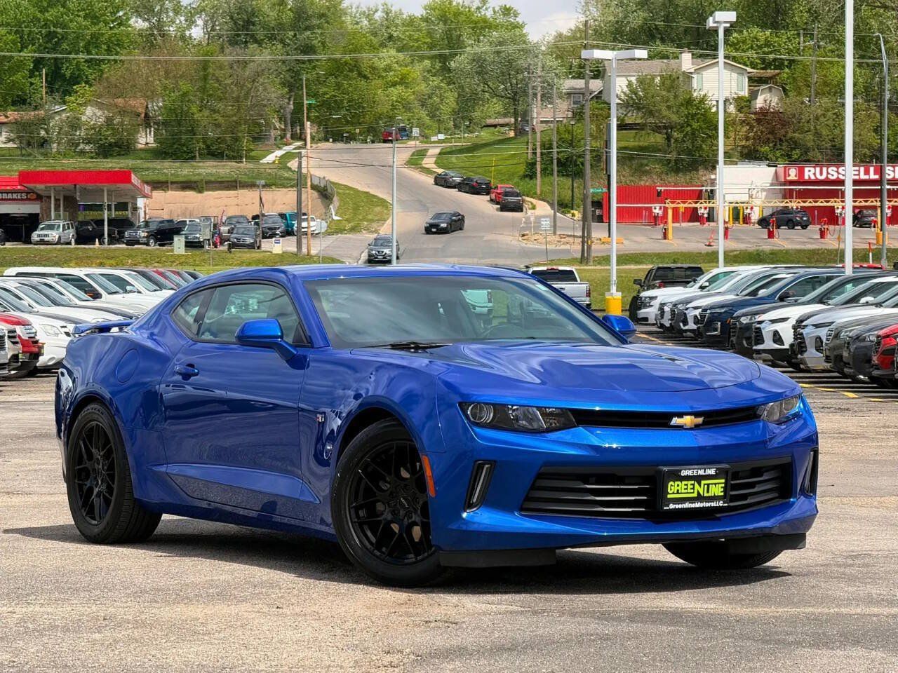 Used 2017 Chevrolet Camaro LT RWD image 1