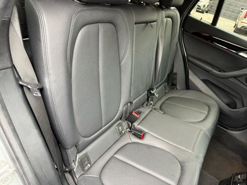 Used 2018 BMW X1 xDrive28i w/ Premium Package AWD/4WD image 8