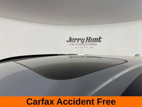Used 2025 Honda CR-V Sport image 3