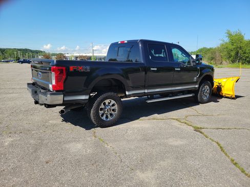 Used 2019 Ford F250 Lariat w/ Chrome Package AWD/4WD image 5