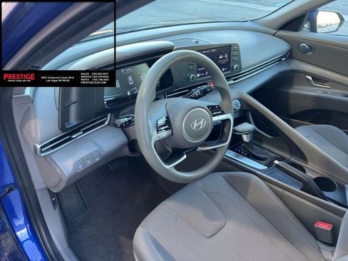 Used 2024 Hyundai Elantra SE image 26
