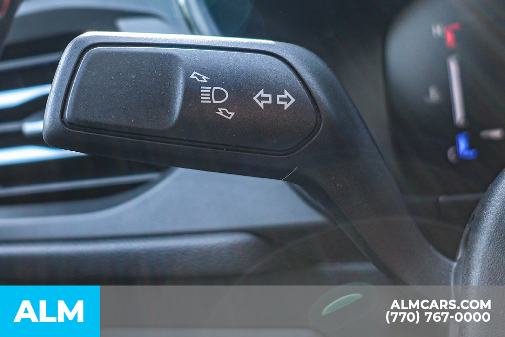 Used 2025 Ford Escape ST-Line FWD image 29