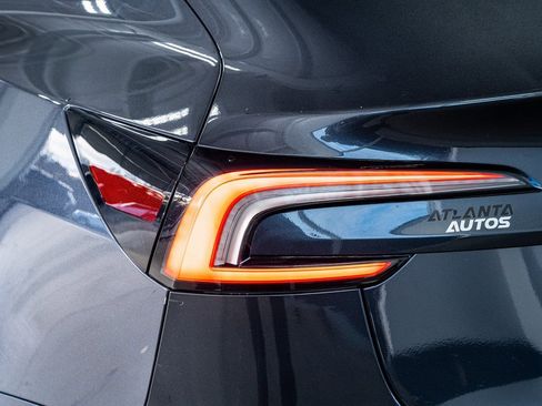 Used 2024 Tesla Model 3 Long Range image 23