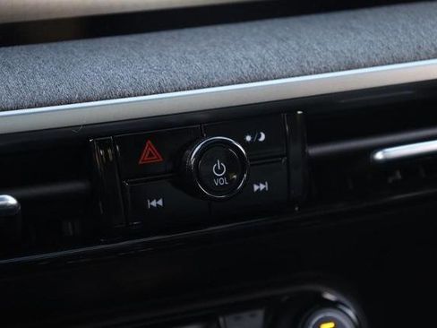 New 2026 Nissan Kicks SV w/ SV Premium Package image 15