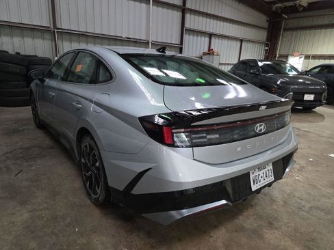 Used 2025 Hyundai Sonata SEL FWD image 6