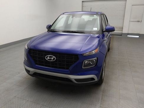 Used 2025 Hyundai Venue SE FWD image 15