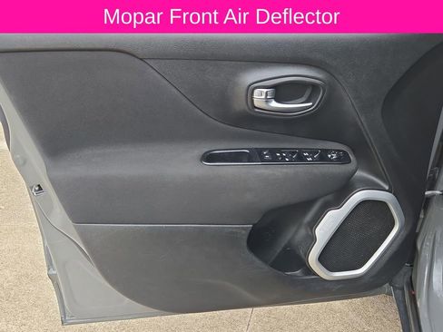 Used 2021 Jeep Renegade Sport image 13