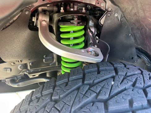 Used 2019 Toyota Tacoma TRD Off-Road w/ Technology Package image 13