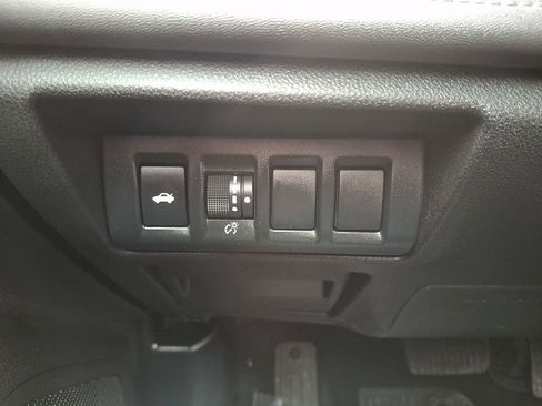 Certified 2023 Subaru Legacy Limited image 26