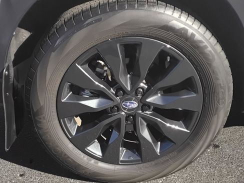 Used 2024 Subaru Outback Onyx Edition image 12