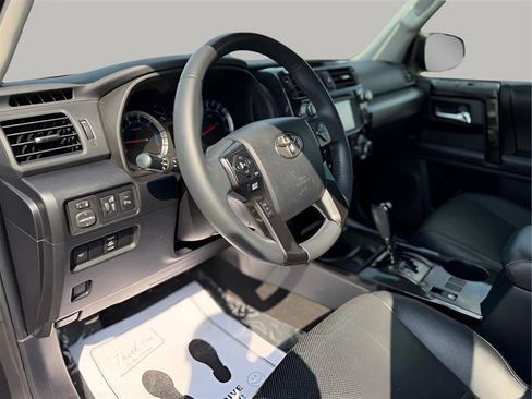 Used 2019 Toyota 4Runner Limited RWD image 18