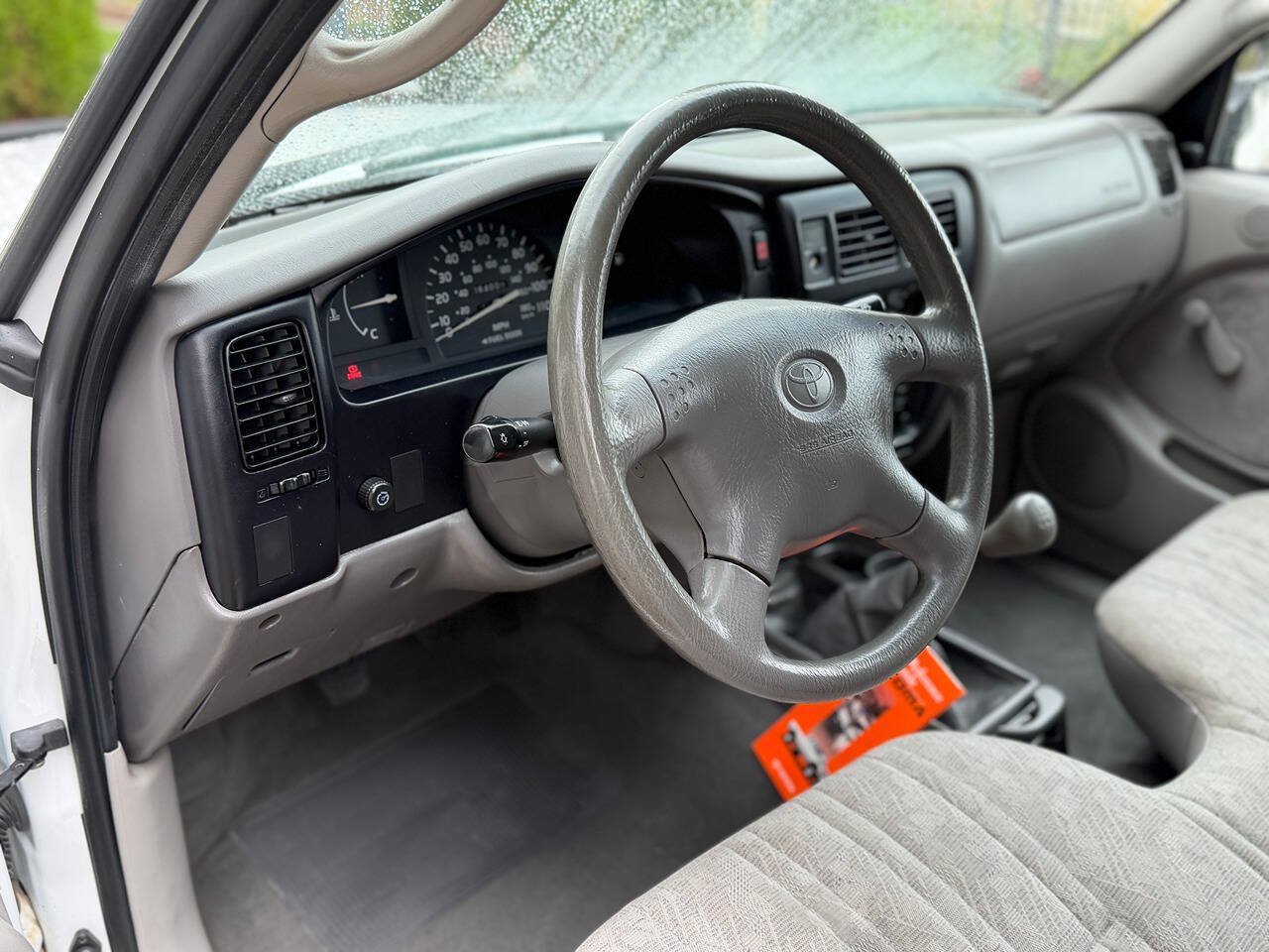 Used 2002 Toyota Tacoma 2WD Regular Cab w/ Enhancement Pkg image 37