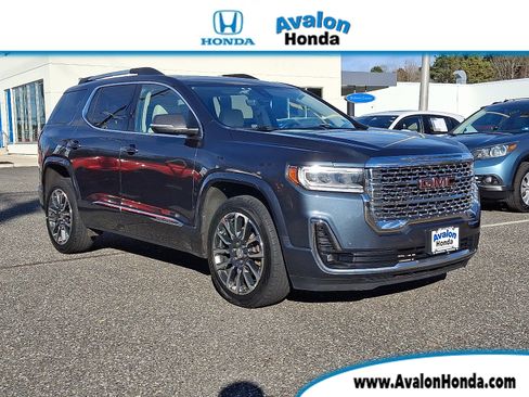 Used 2020 GMC Acadia Denali w/ Technology Package image 1
