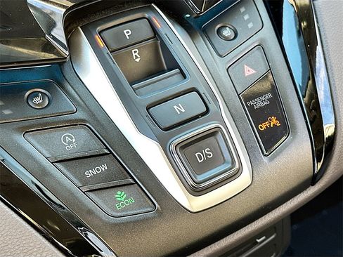 Used 2024 Honda Odyssey Touring image 17