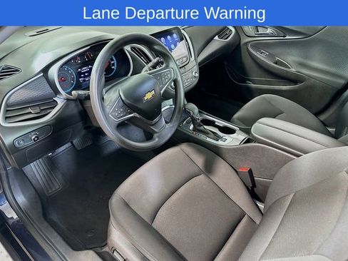 Used 2023 Chevrolet Malibu LT FWD image 11
