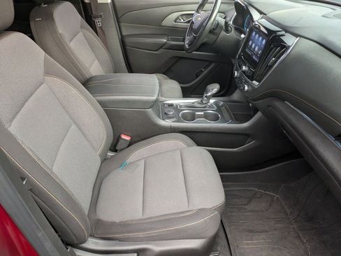 Used 2021 Chevrolet Traverse LT w/ LPO, Floor Liner Package image 25